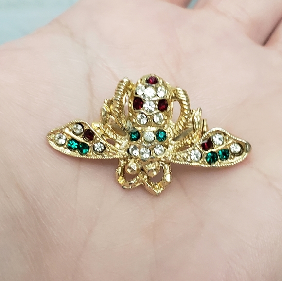 Bejeweled Bumblebee Rhinestone Gold Brooch Pin - Picture 3 of 7